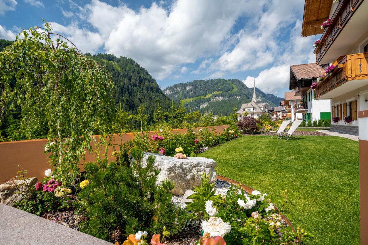 Hotel Vernel Santa Cristina Val Gardena Екстериор снимка