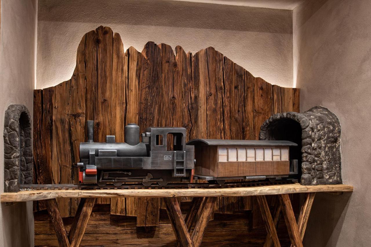 Hotel Vernel Santa Cristina Val Gardena Екстериор снимка