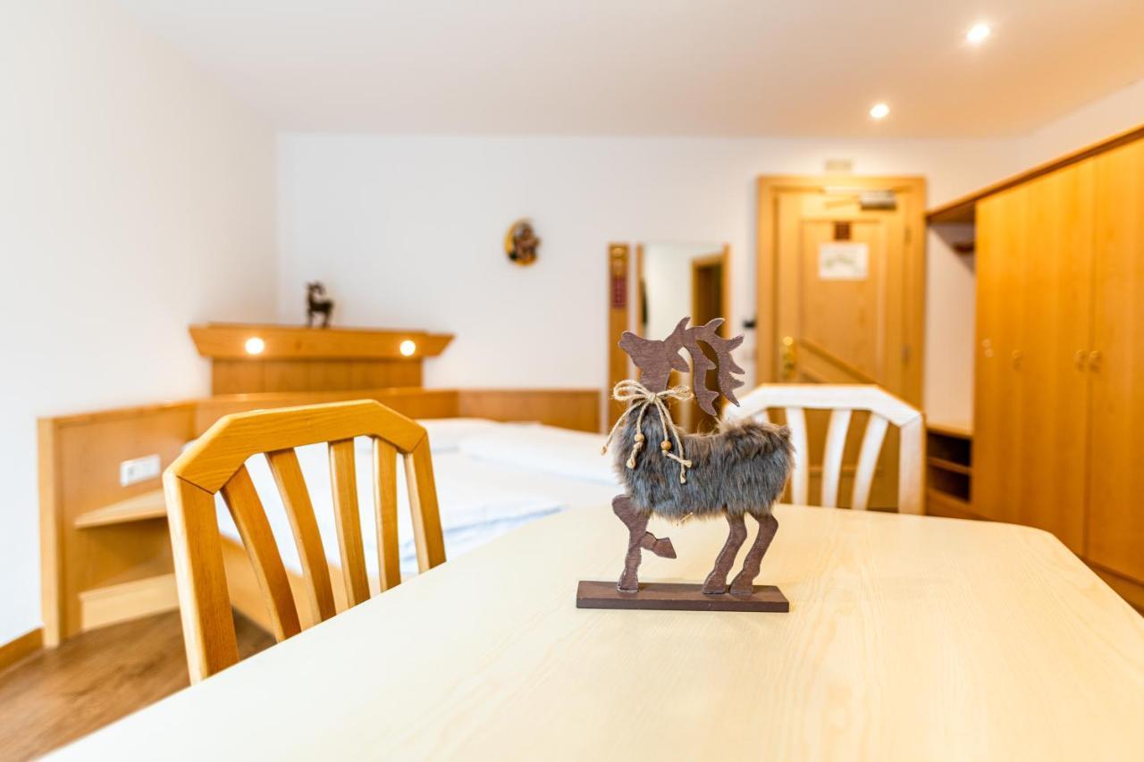 Hotel Vernel Santa Cristina Val Gardena Екстериор снимка