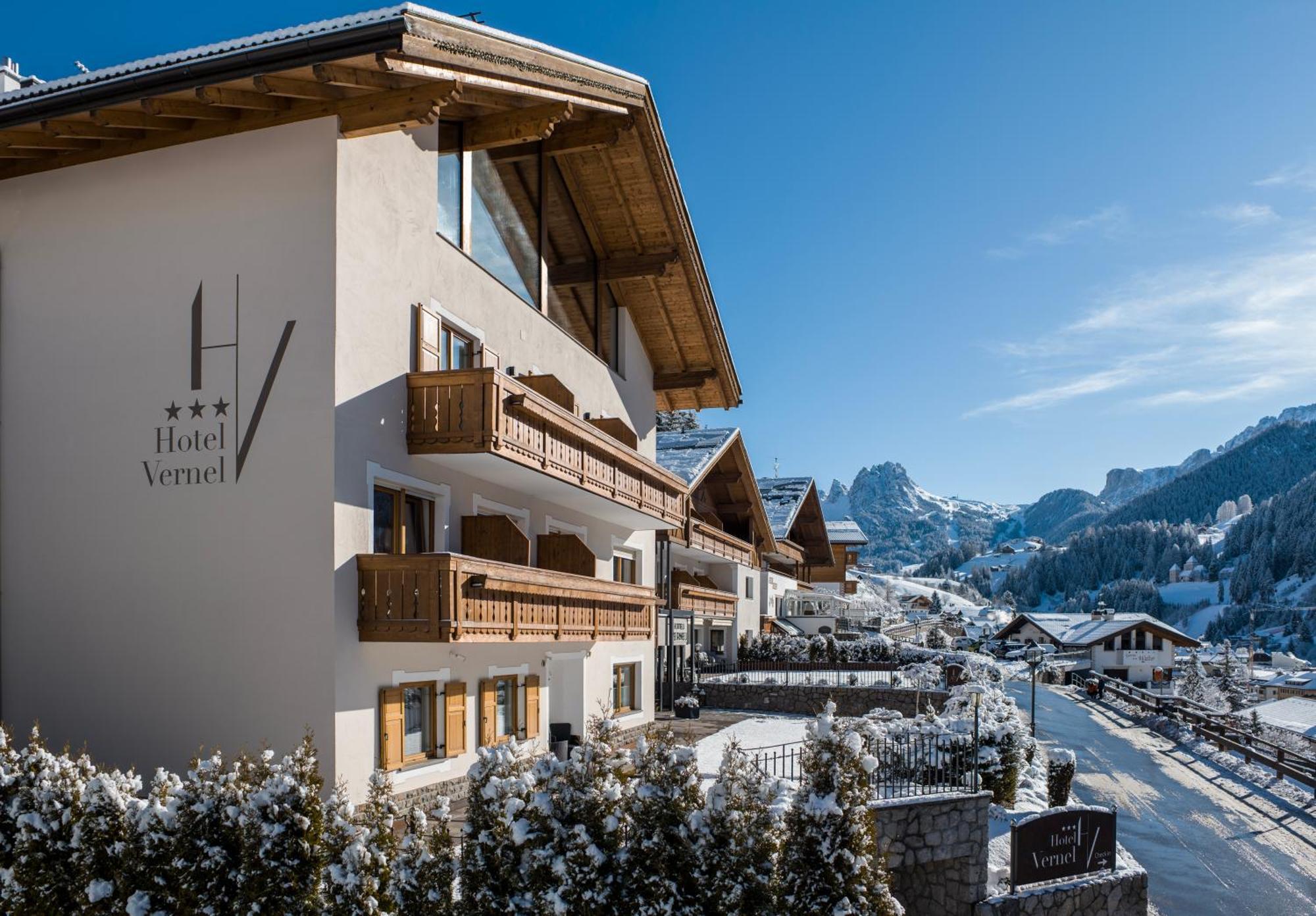 Hotel Vernel Santa Cristina Val Gardena Екстериор снимка