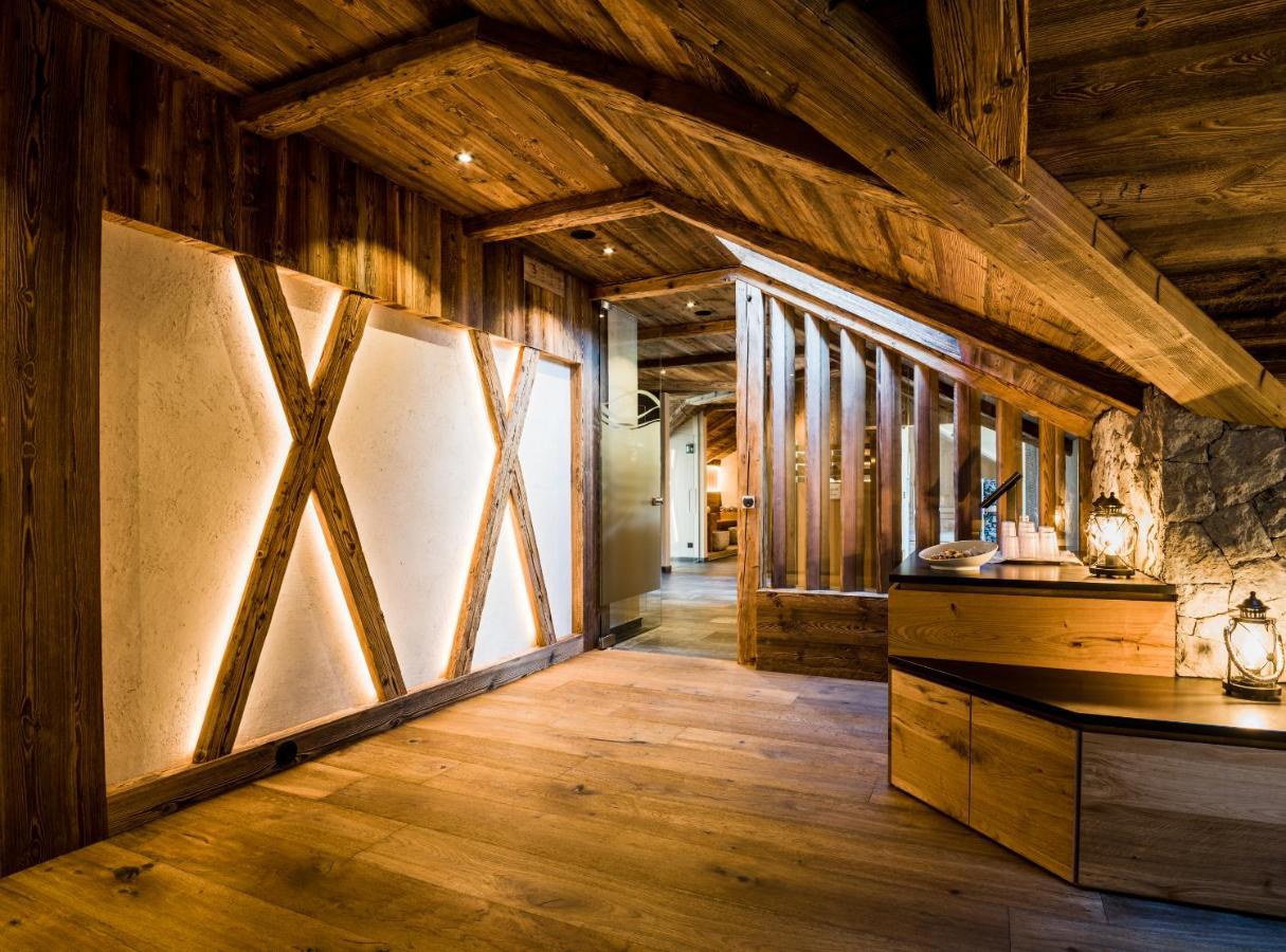 Hotel Vernel Santa Cristina Val Gardena Екстериор снимка