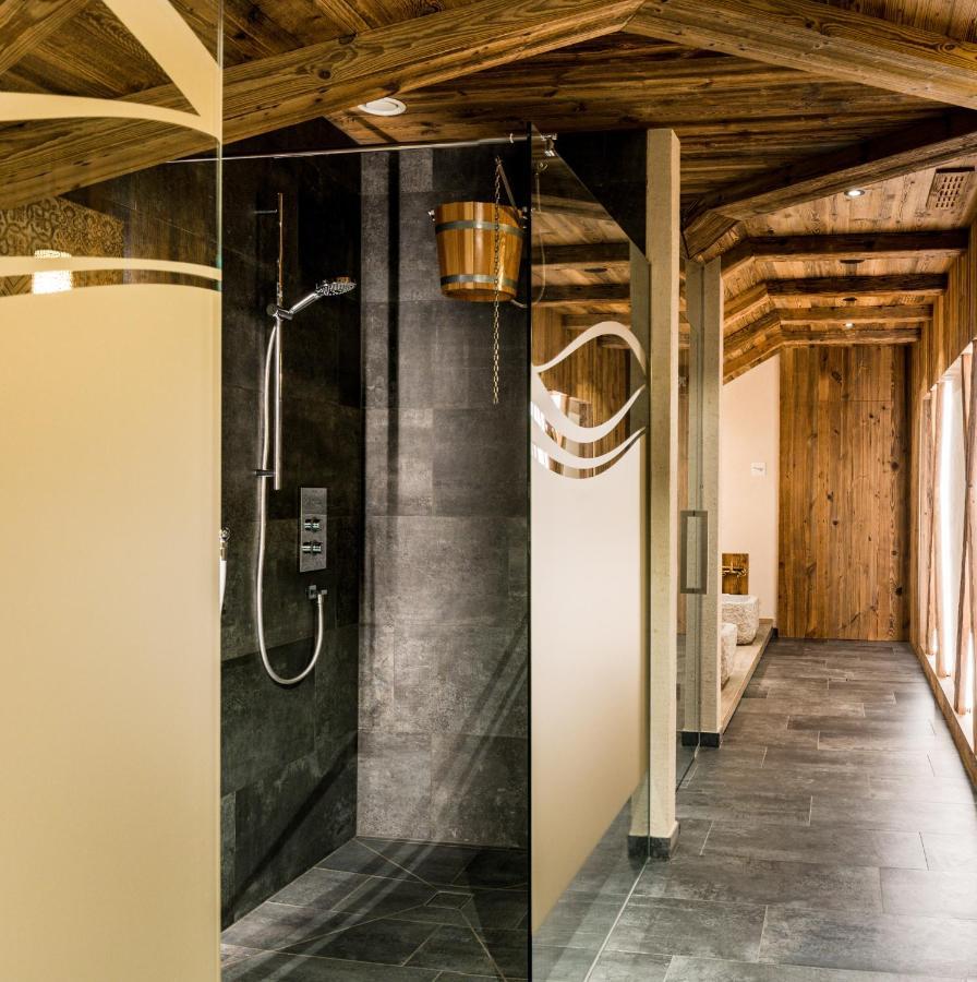 Hotel Vernel Santa Cristina Val Gardena Екстериор снимка